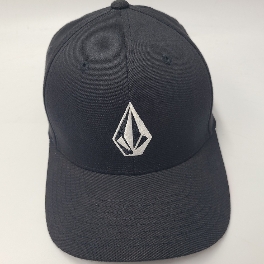 Volcom Hat Fitted (Seems M-L) Black White Skate Skateboard Surf Casual *READ*